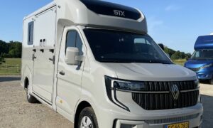 Renault Master STX 2025 model boksopbygning